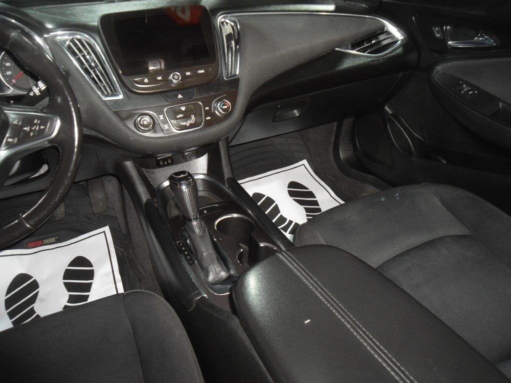 Chevrolet Malibu 4dr Sdn LT w/1LT 2018