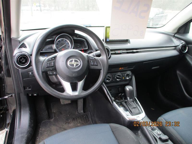 Scion iA 6A 2016