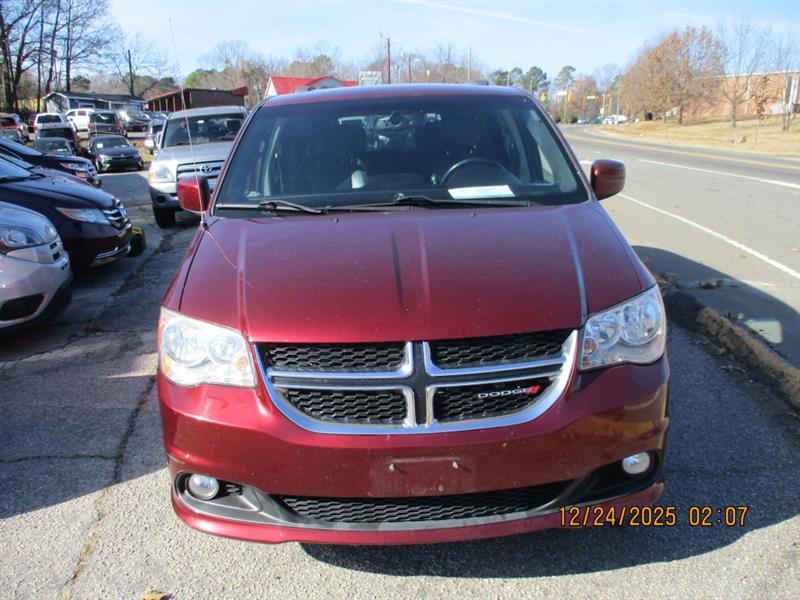 2017 Dodge Grand Caravan SXT's photo