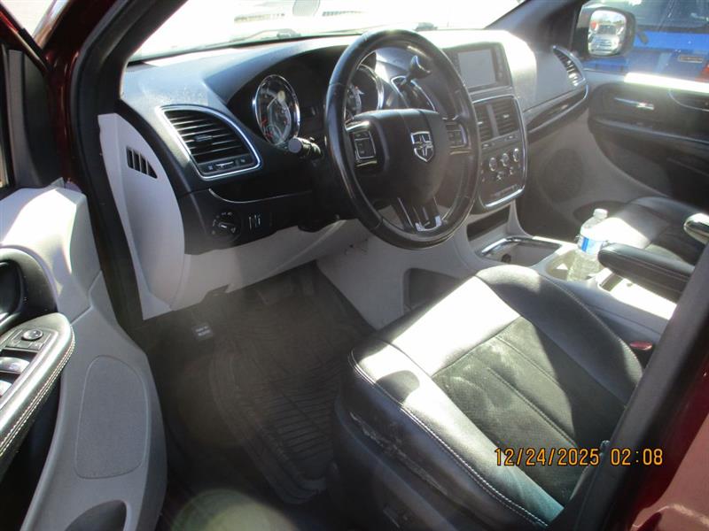 Dodge Grand Caravan SXT 2017