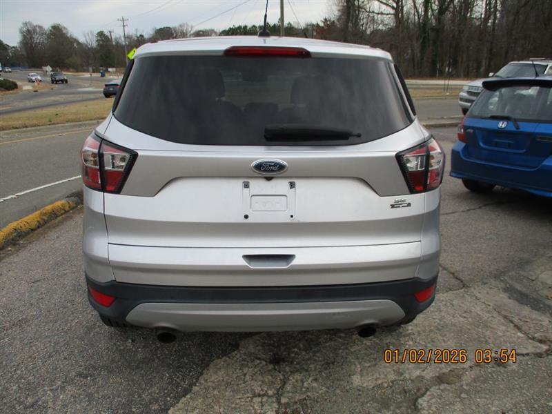 Ford Escape SE FWD 2017