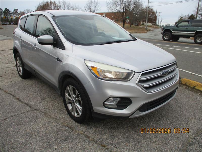Ford Escape SE FWD 2017