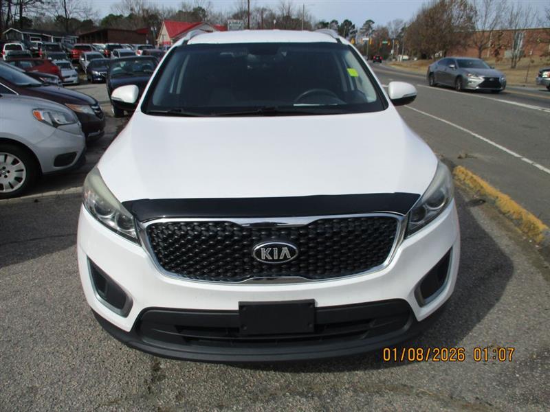 Kia Sorento LX V6 2WD 2017