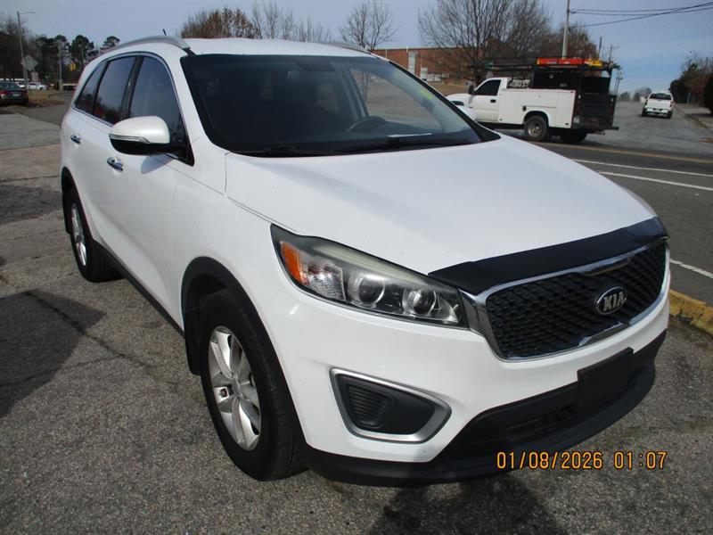 Kia Sorento LX V6 2WD 2017