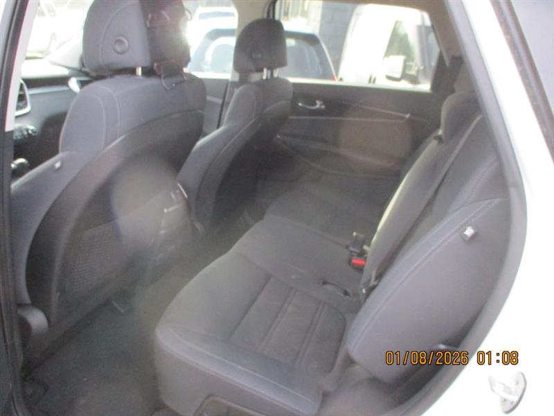 Kia Sorento LX V6 2WD 2017