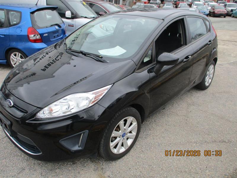 Ford Fiesta SE Hatchback 2012