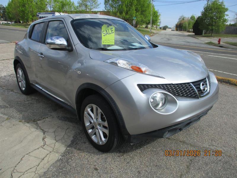Nissan Juke S AWD 2012