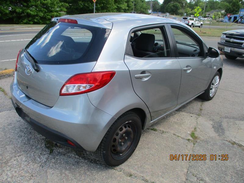 Mazda MAZDA2 Sport 2013