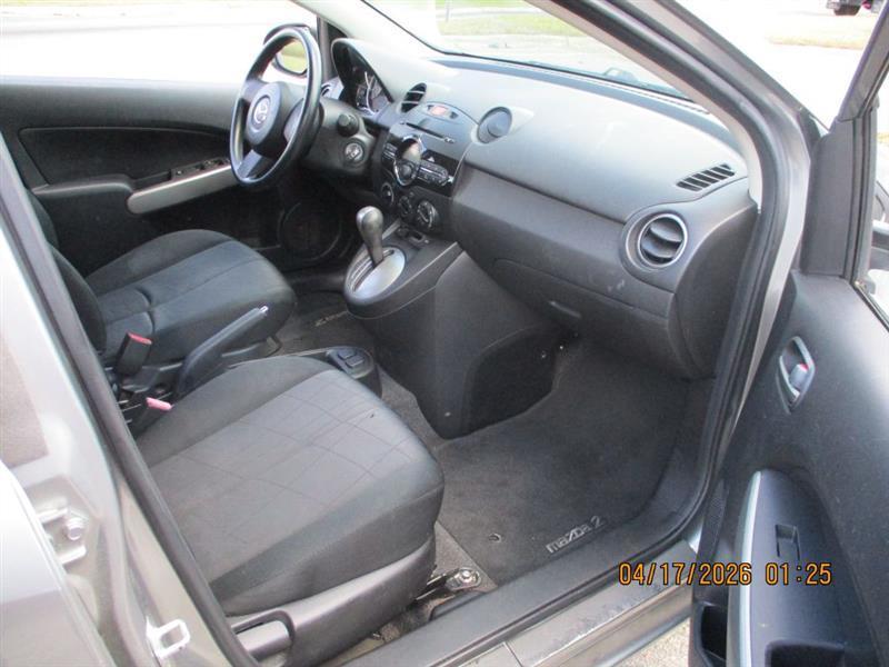 Mazda MAZDA2 Sport 2013