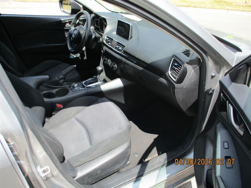 Mazda MAZDA3 i Sport AT 4-Door 2015
