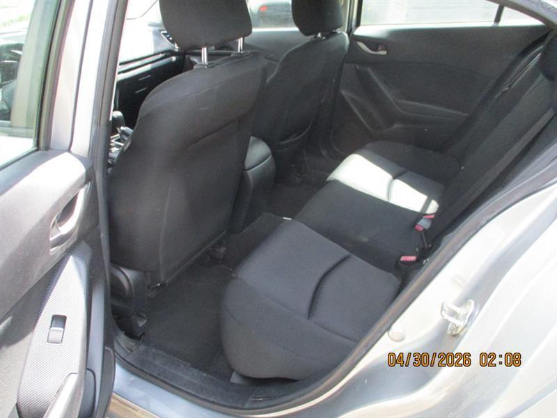 Mazda MAZDA3 i Sport AT 4-Door 2015