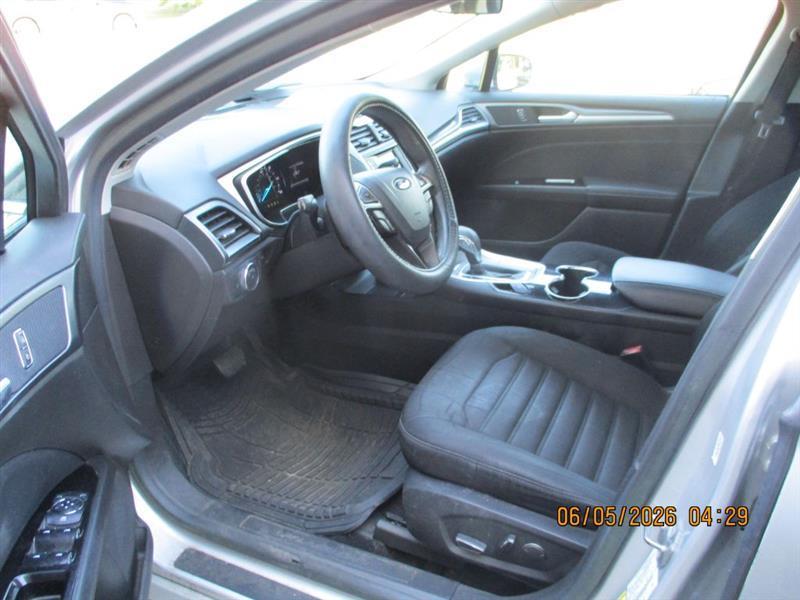 Ford Fusion Hybrid SE 2014