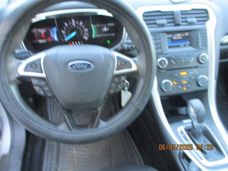 Ford Fusion Hybrid SE 2014