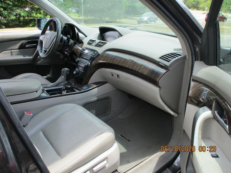 Acura MDX 6-Spd AT w/Tech Package 2012