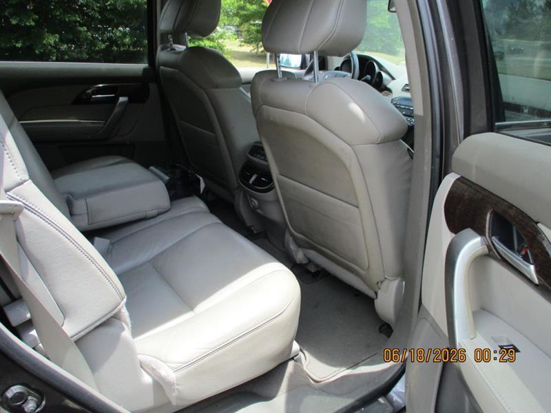 Acura MDX 6-Spd AT w/Tech Package 2012