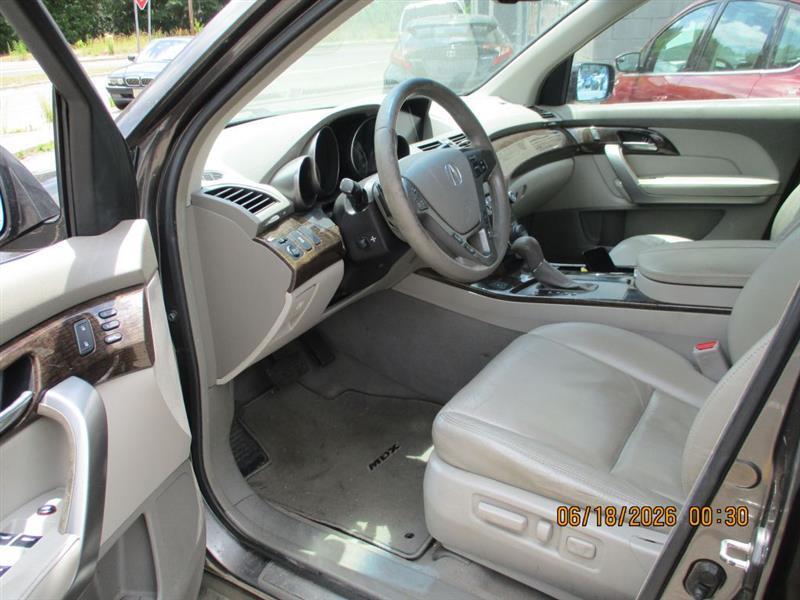 Acura MDX 6-Spd AT w/Tech Package 2012