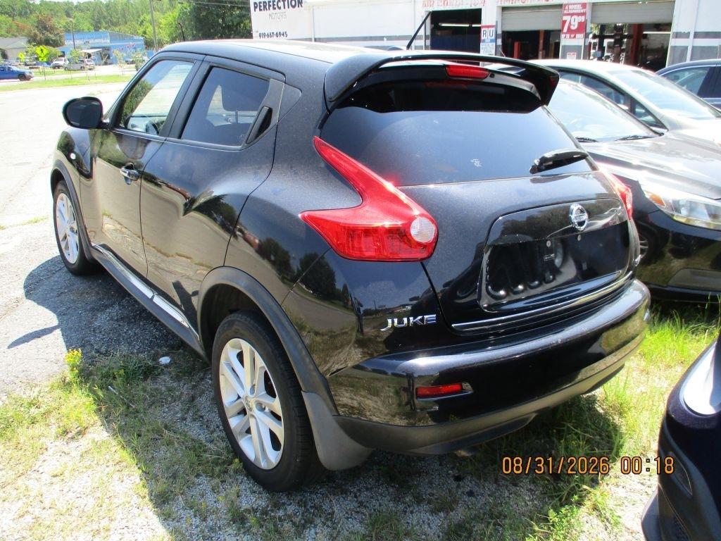 Nissan Juke S AWD 2011
