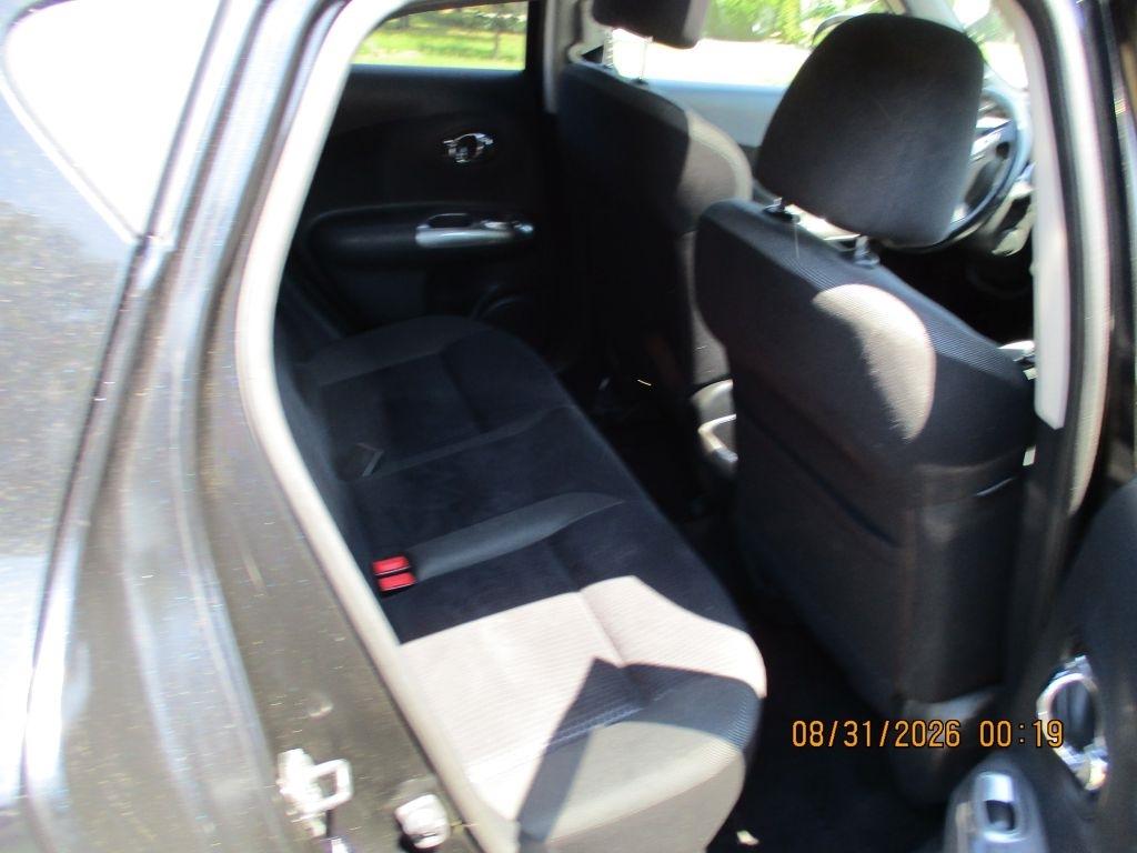 Nissan Juke S AWD 2011