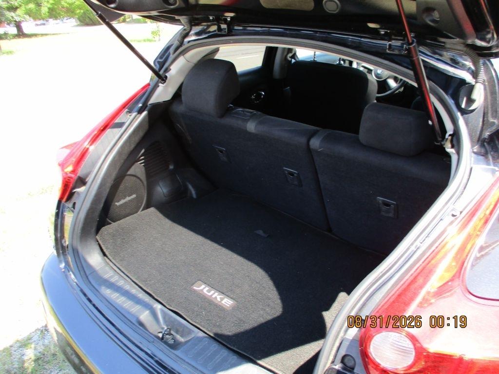Nissan Juke S AWD 2011