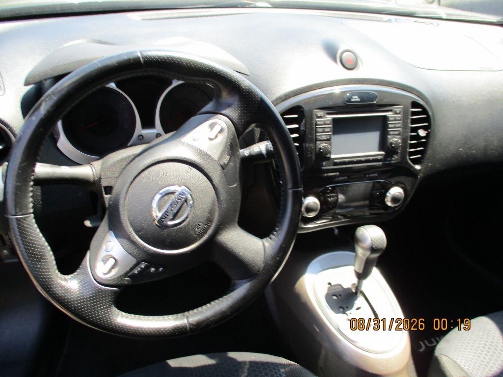 Nissan Juke S AWD 2011