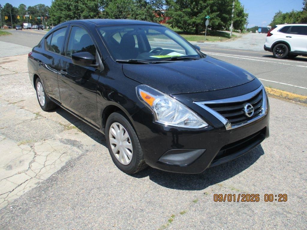 Nissan Versa 1.6 S 5M 2019