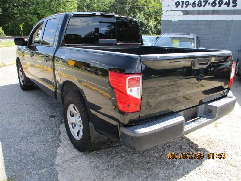 Nissan Titan S Crew Cab 2WD 2018