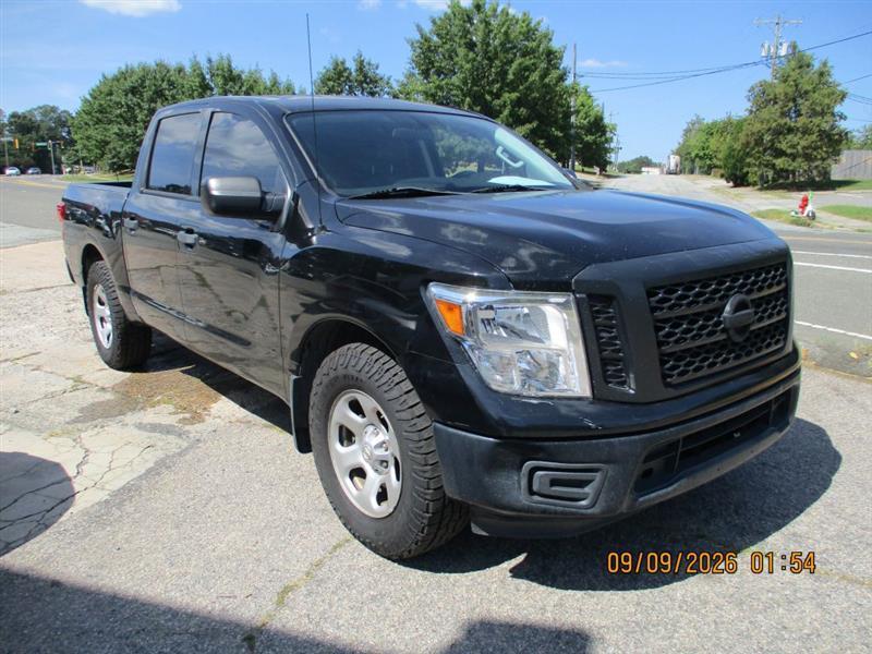 Nissan Titan S Crew Cab 2WD 2018