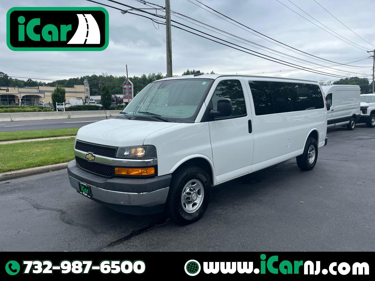 Chevrolet Express Passenger RWD 3500 155" LT 2020
