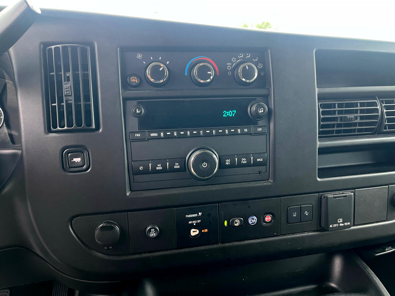 Chevrolet Express Passenger RWD 3500 155" LT 2020