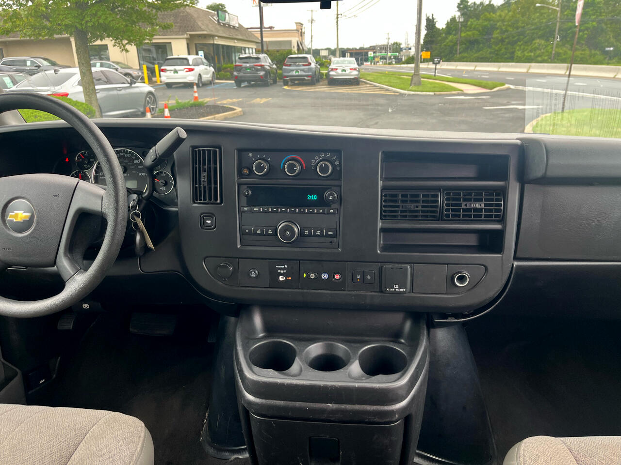 Chevrolet Express Passenger RWD 3500 155" LT 2020