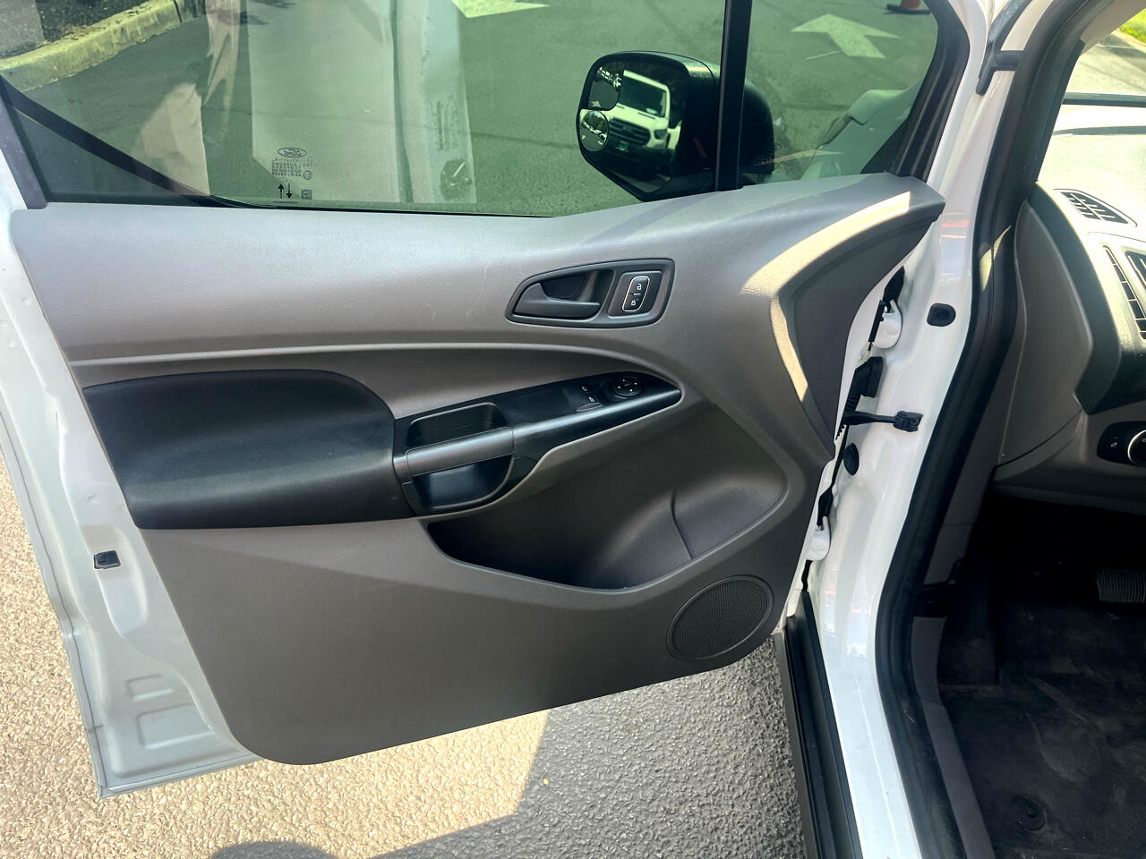 Ford Transit Connect Van XL LWB w/Rear Symmetrical Doors 2022