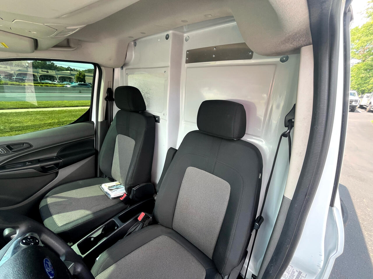 Ford Transit Connect Van XL LWB w/Rear Symmetrical Doors 2022