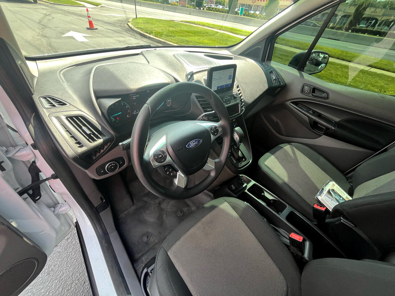 Ford Transit Connect Van XL LWB w/Rear Symmetrical Doors 2022