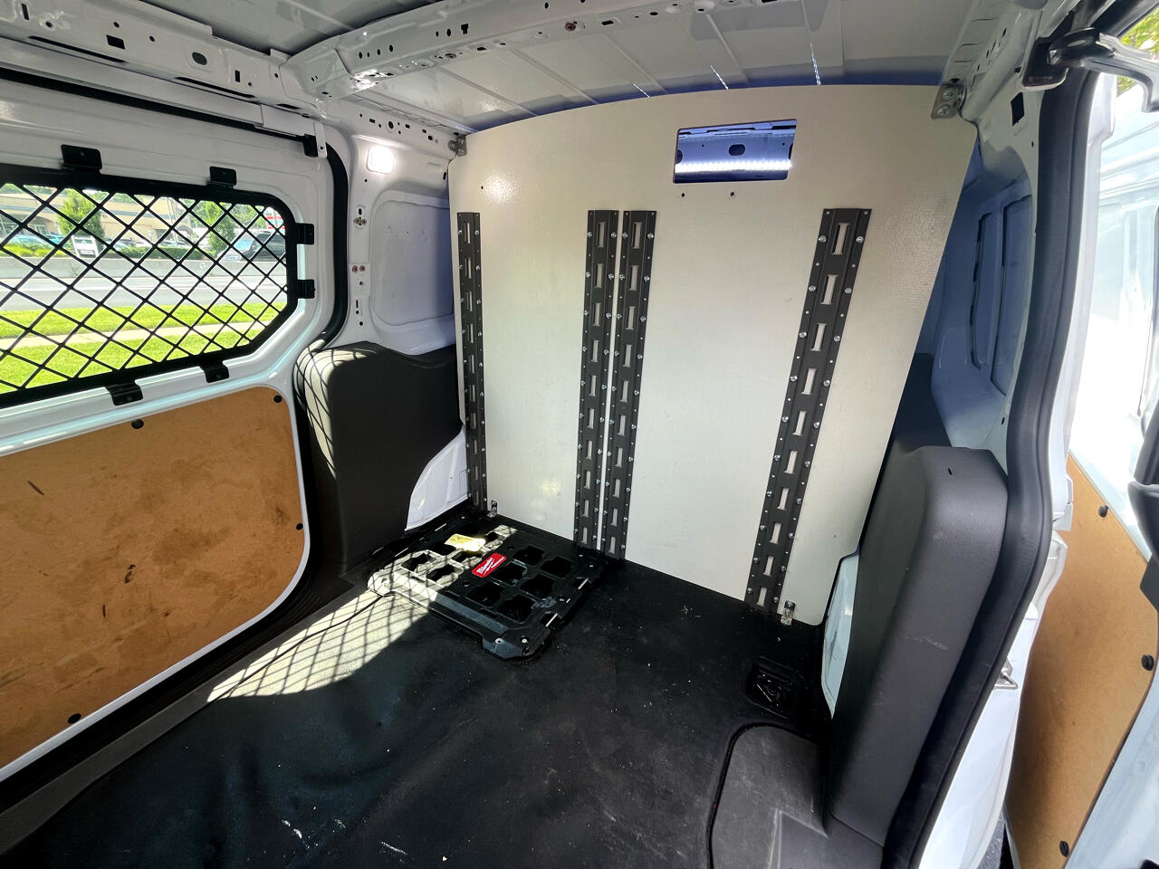 Ford Transit Connect Van XL LWB w/Rear Symmetrical Doors 2022