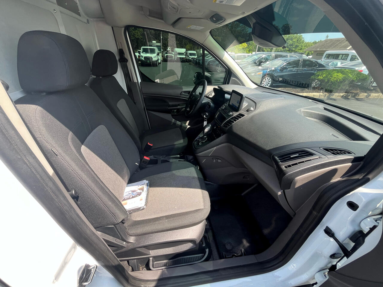 Ford Transit Connect Van XL LWB w/Rear Symmetrical Doors 2022