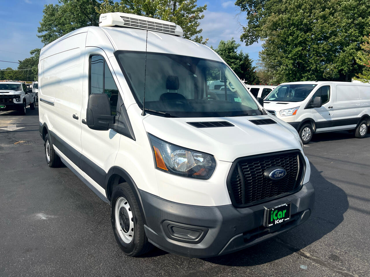 Ford Transit Cargo Van T-150 148" Med Rf 8670 GVWR RWD 2021