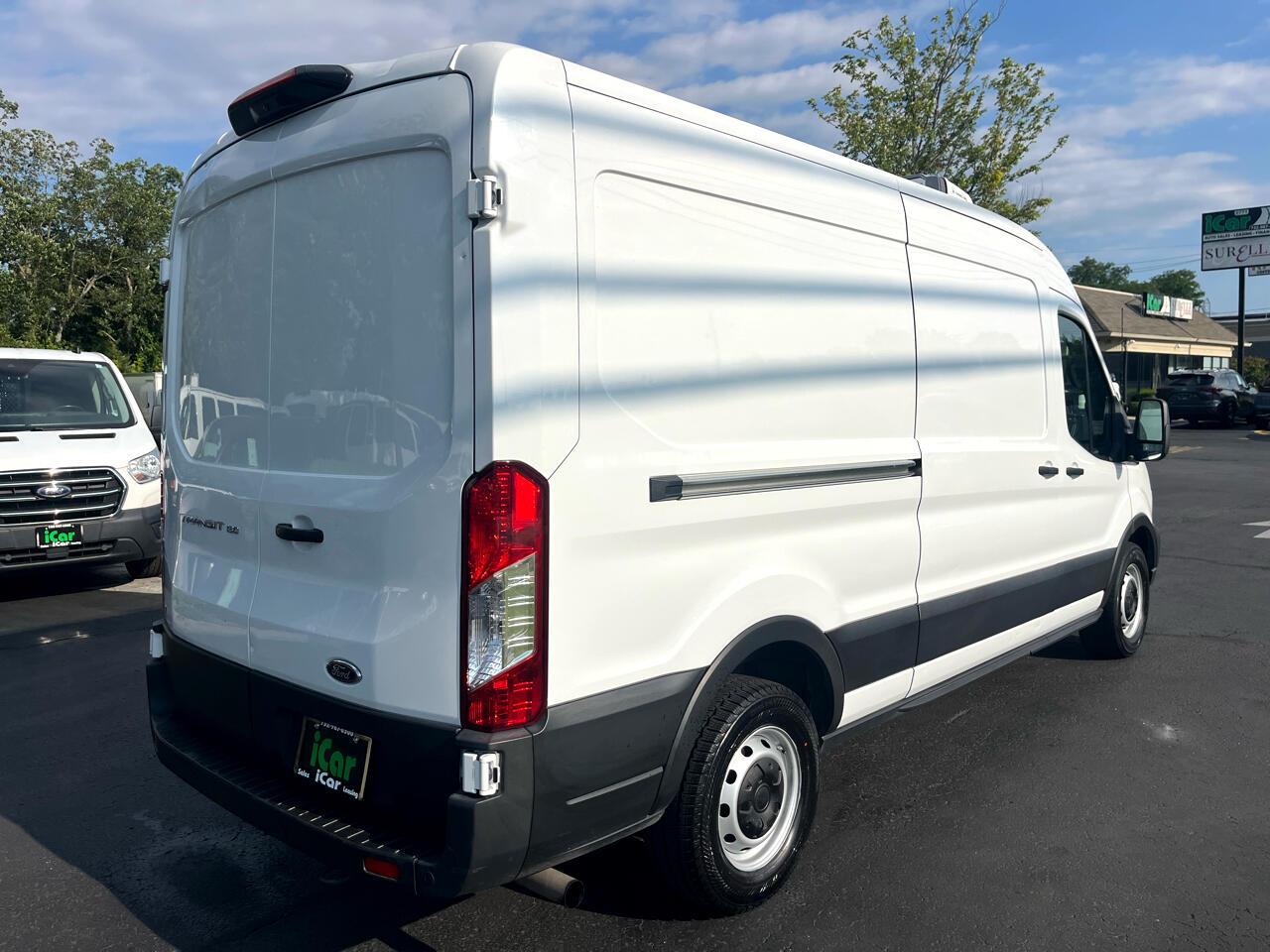 Ford Transit Cargo Van T-150 148" Med Rf 8670 GVWR RWD 2021