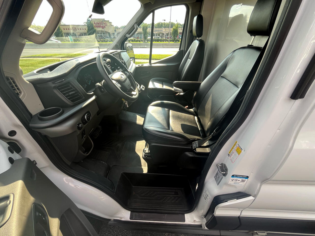 Ford Transit Cargo Van T-150 148" Med Rf 8670 GVWR RWD 2021