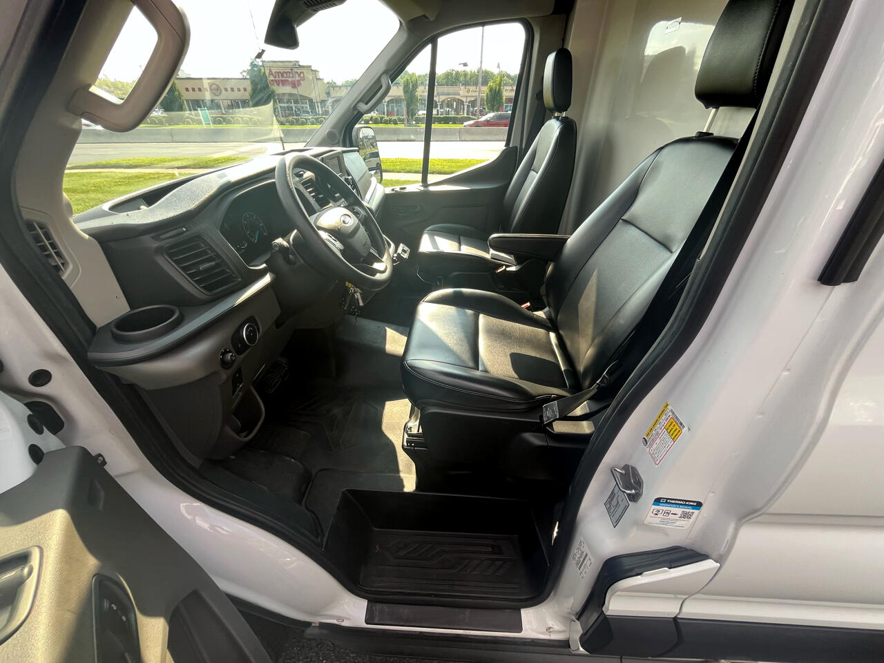 Ford Transit Cargo Van T-150 148" Med Rf 8670 GVWR RWD 2021