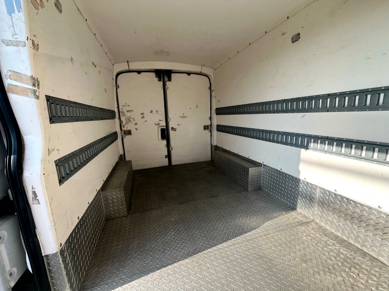 Ford Transit Cargo Van T-150 148" Med Rf 8670 GVWR RWD 2021