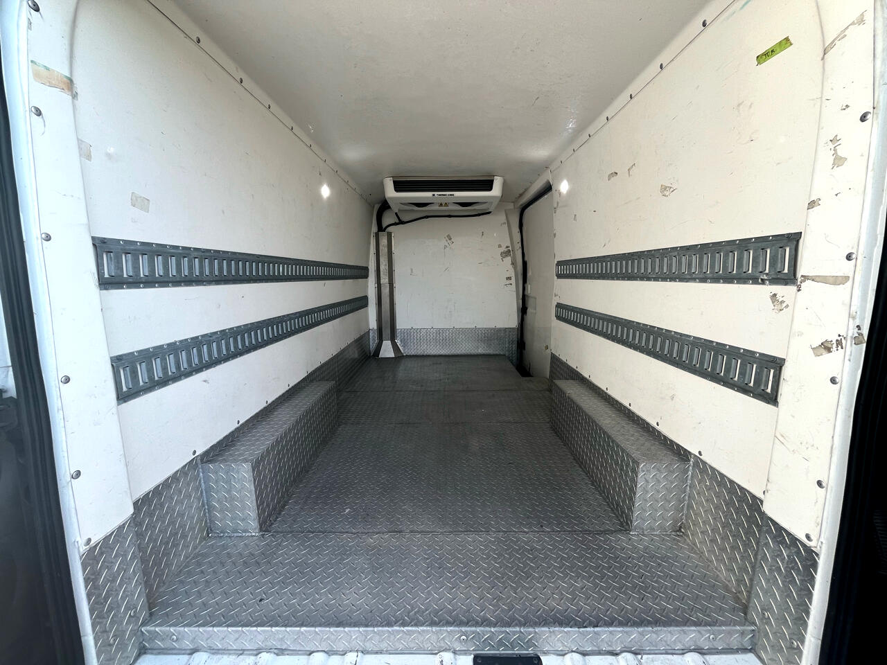 Ford Transit Cargo Van T-150 148" Med Rf 8670 GVWR RWD 2021