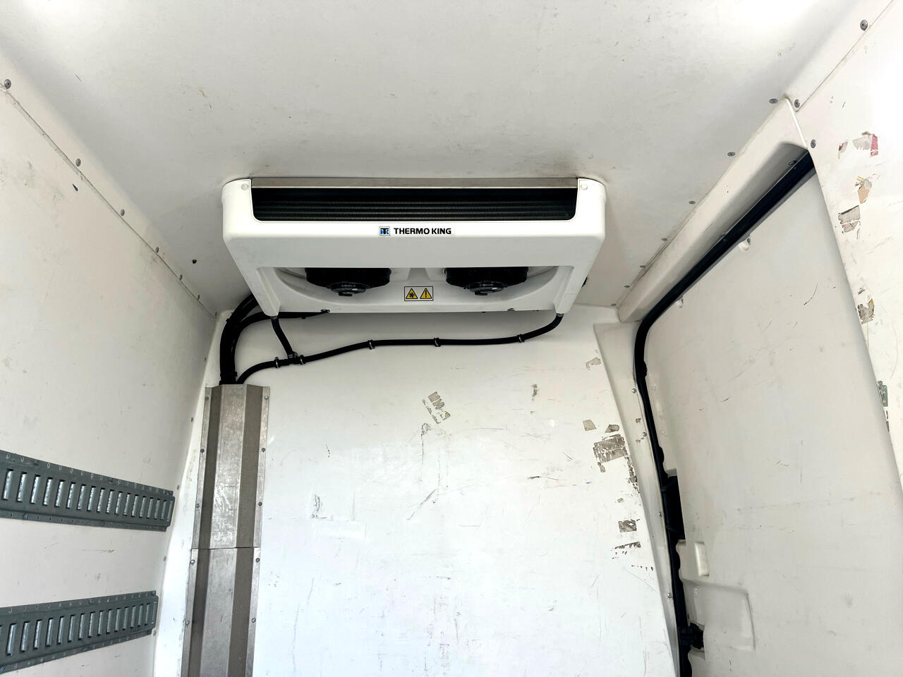 Ford Transit Cargo Van T-150 148" Med Rf 8670 GVWR RWD 2021