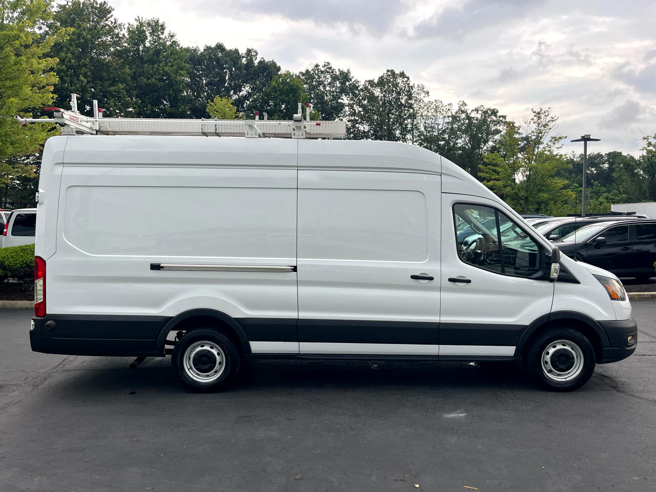 Ford Transit Cargo Van T-350 148" EL Hi Rf 9500 GVWR RWD 2021