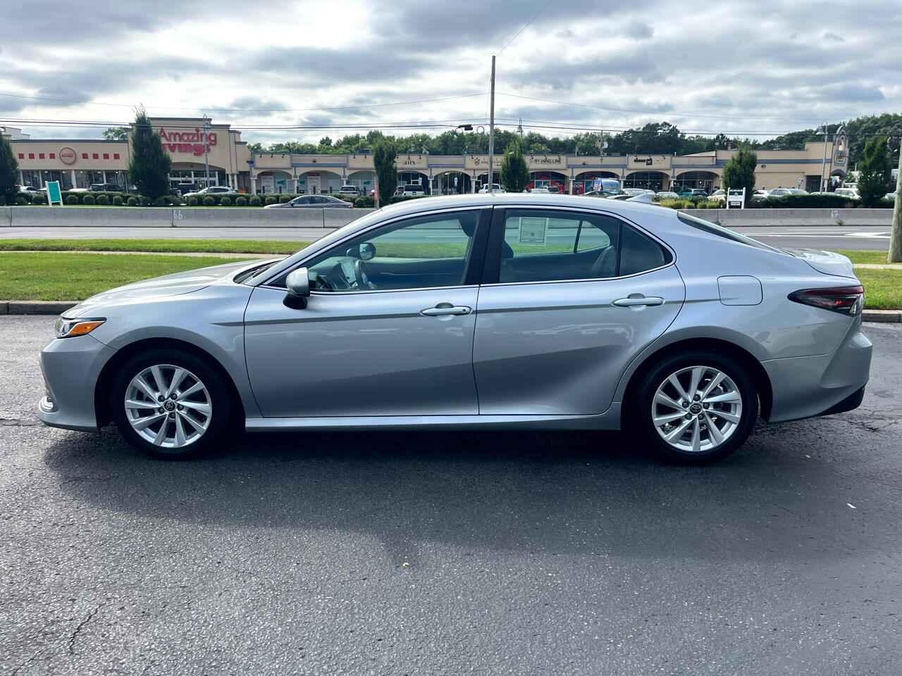 Toyota Camry LE 2023