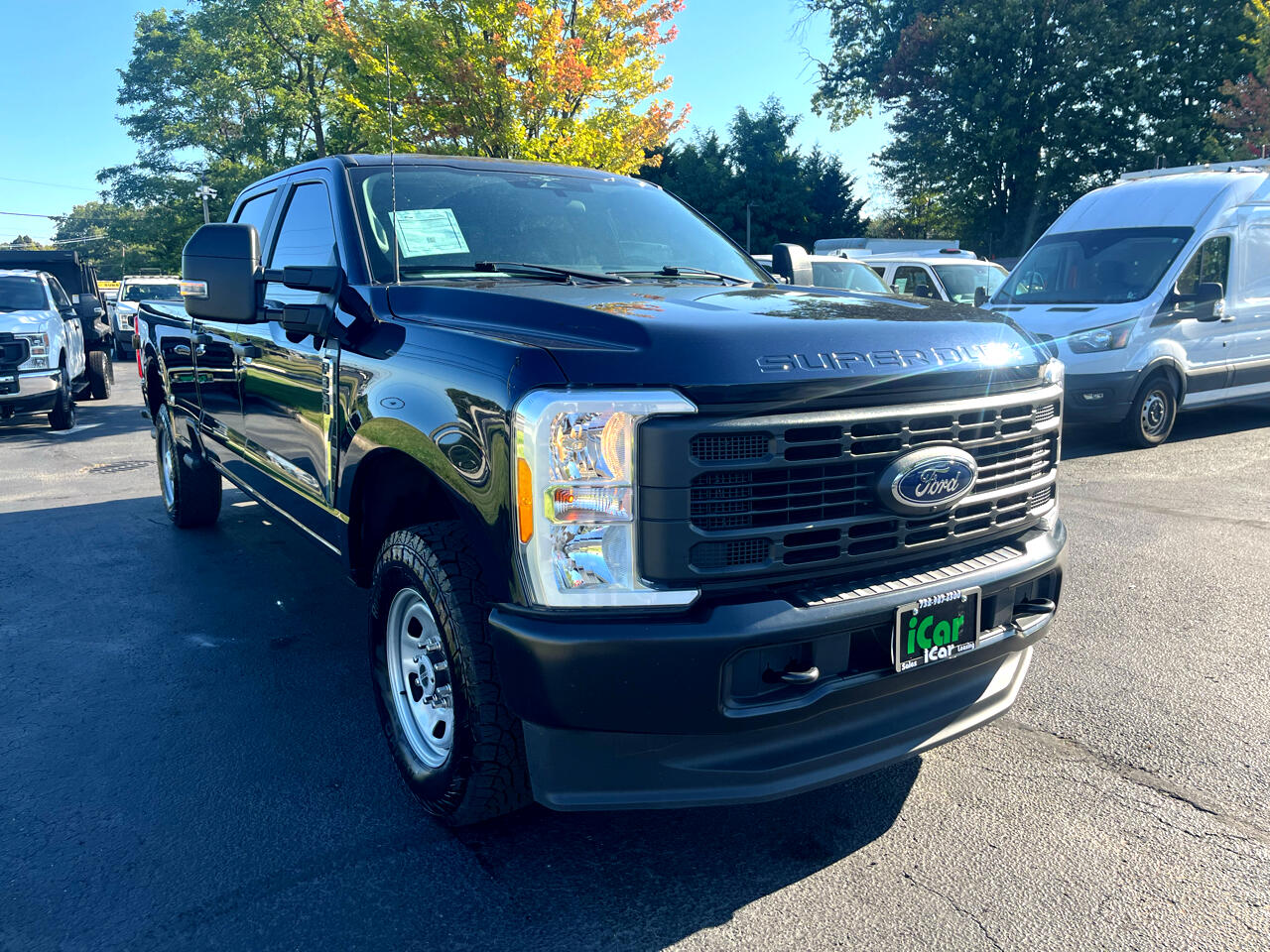 Ford Super Duty F-350 SRW  2023
