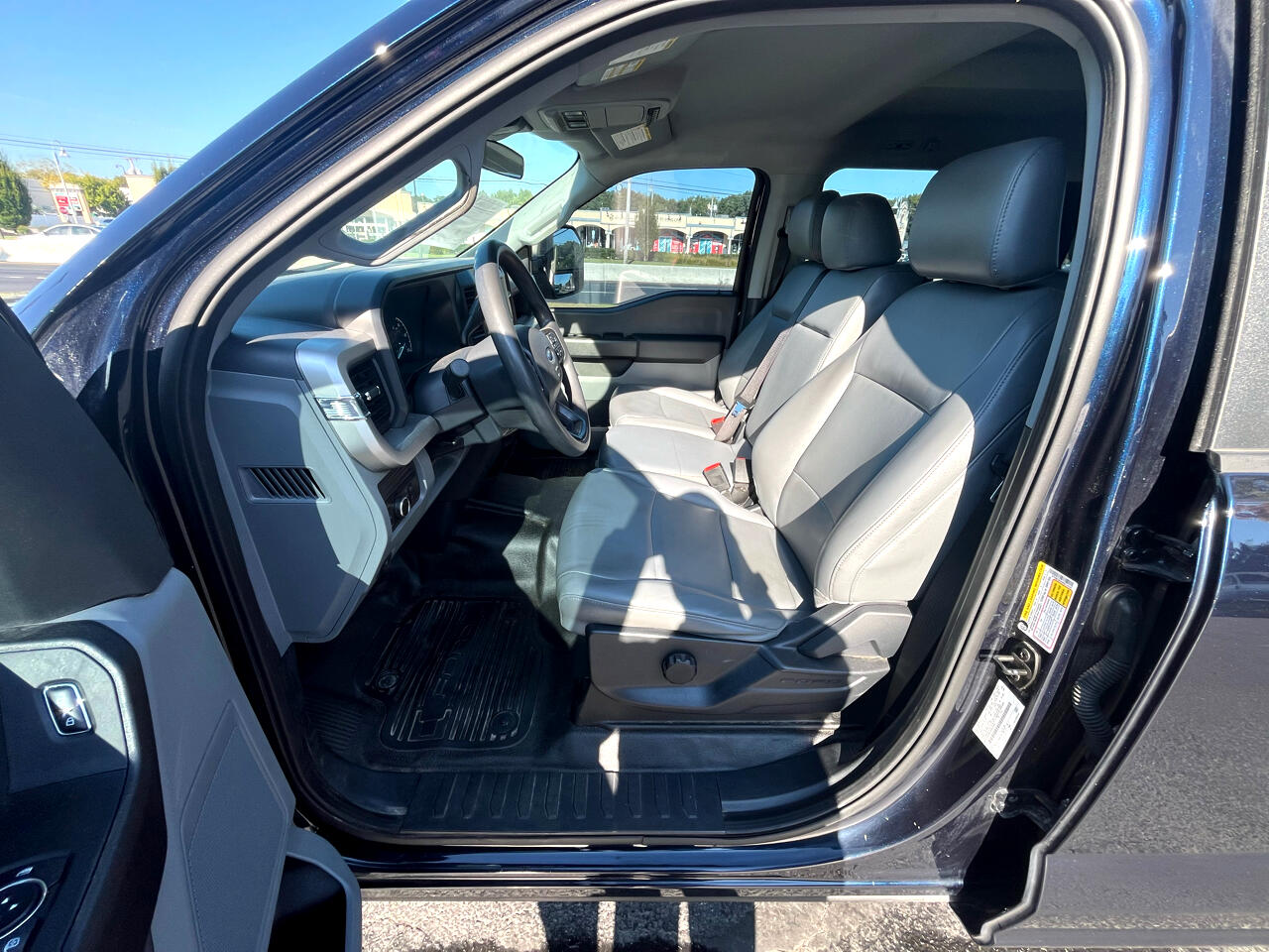 Ford Super Duty F-350 SRW  2023