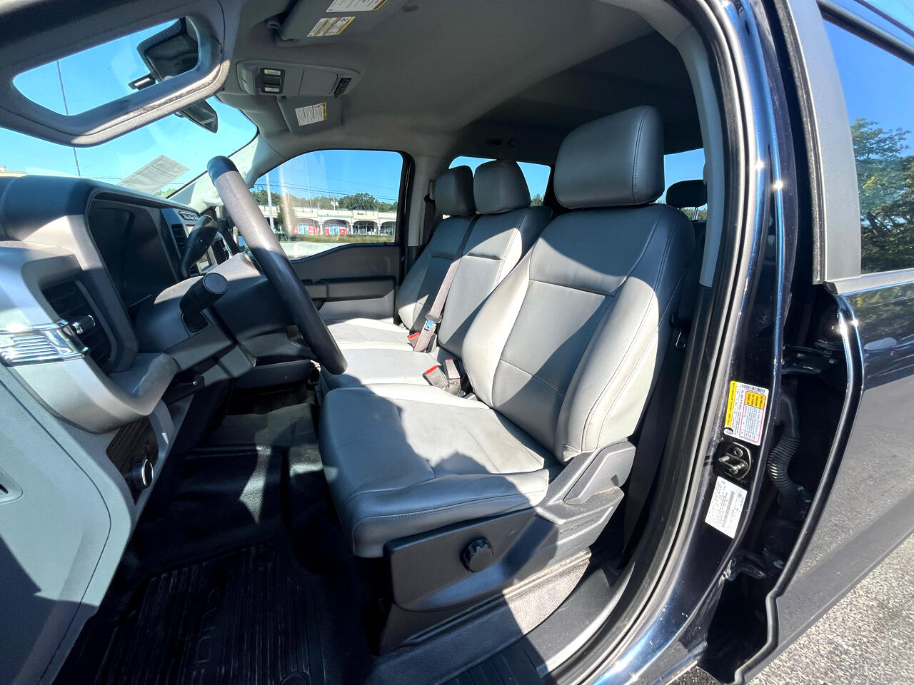 Ford Super Duty F-350 SRW  2023