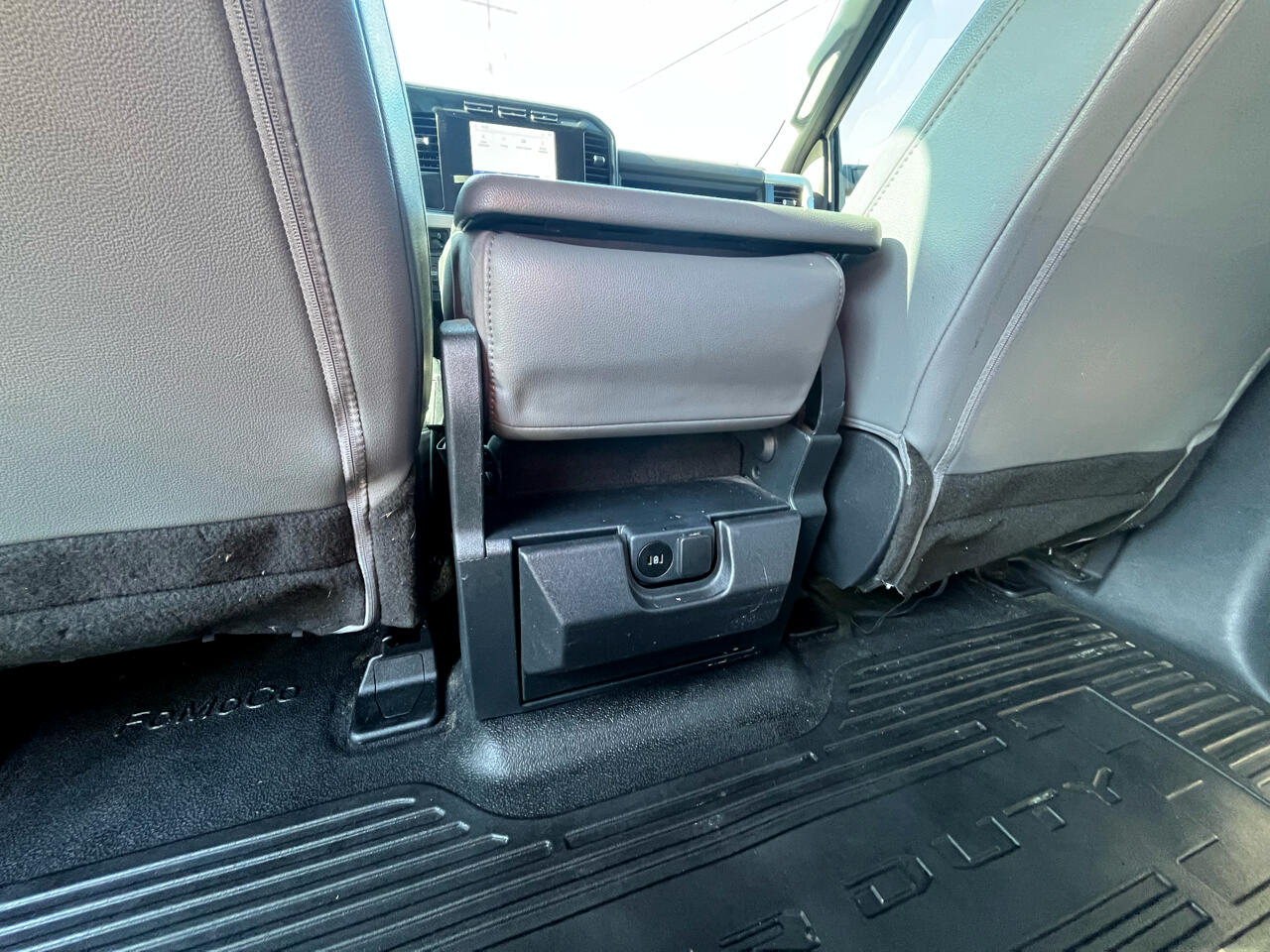 Ford Super Duty F-350 SRW  2023