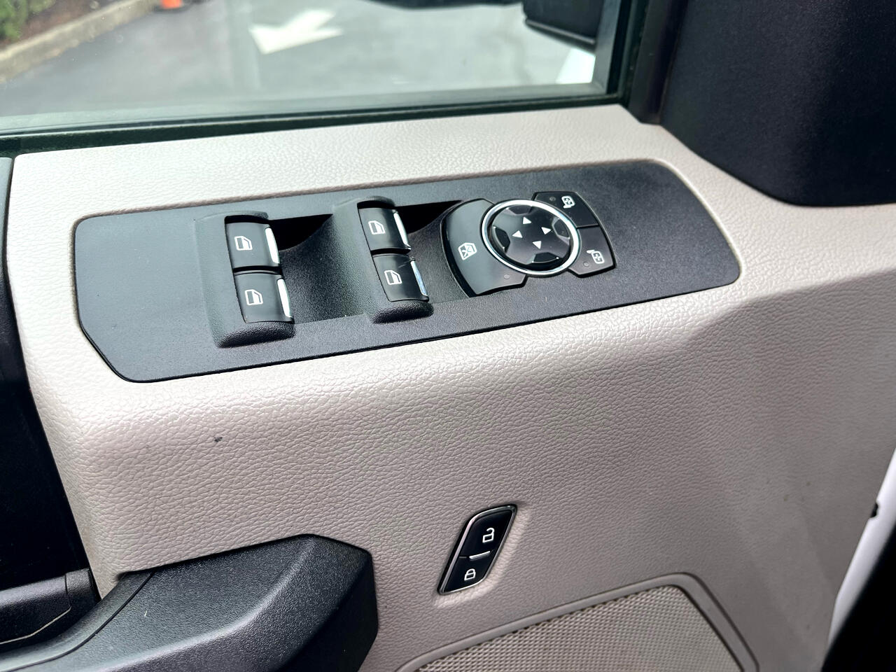 Ford Super Duty F-250 SRW  2021