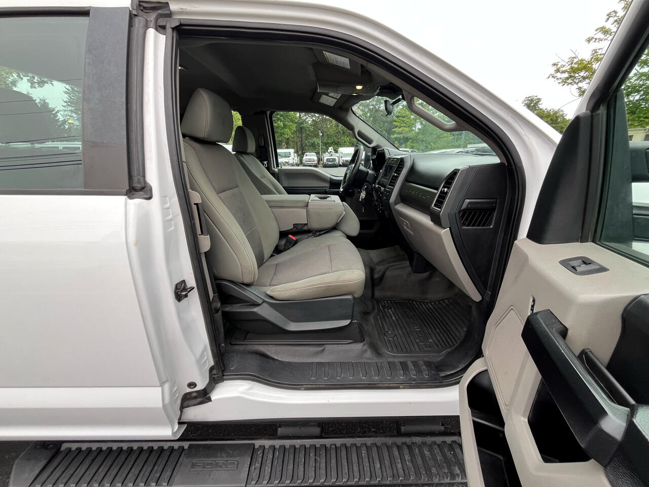 Ford Super Duty F-250 SRW  2021